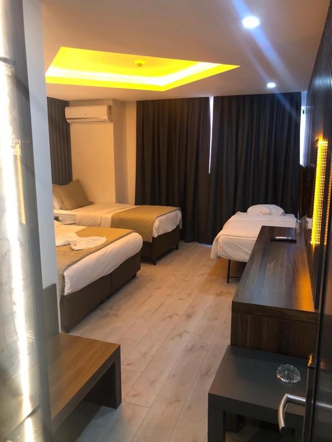 Grand Ezel Hotel Mersin  Exterior photo