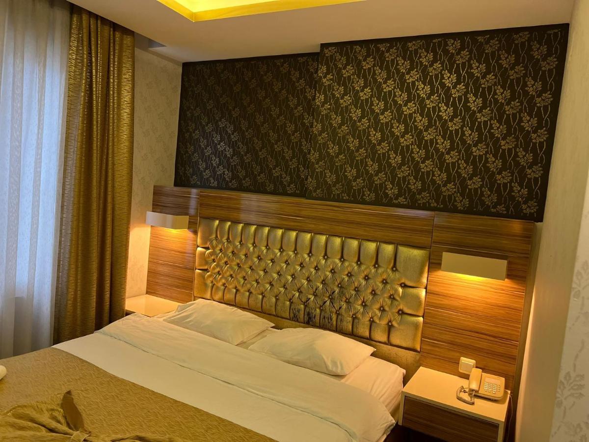 Grand Ezel Hotel Mersin  Exterior photo