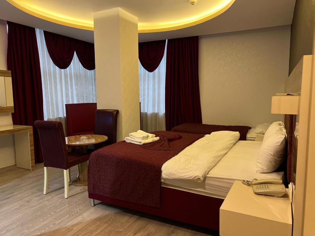 Grand Ezel Hotel Mersin  Exterior photo