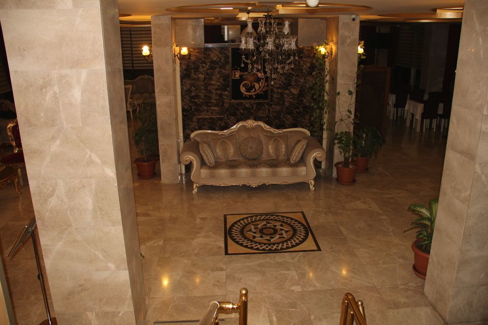Grand Ezel Hotel Mersin  Exterior photo